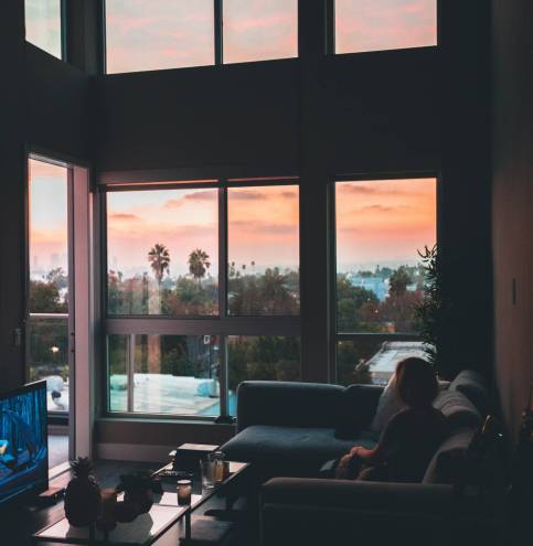 roberto-nickson-FqHU6aeVwf8-unsplash